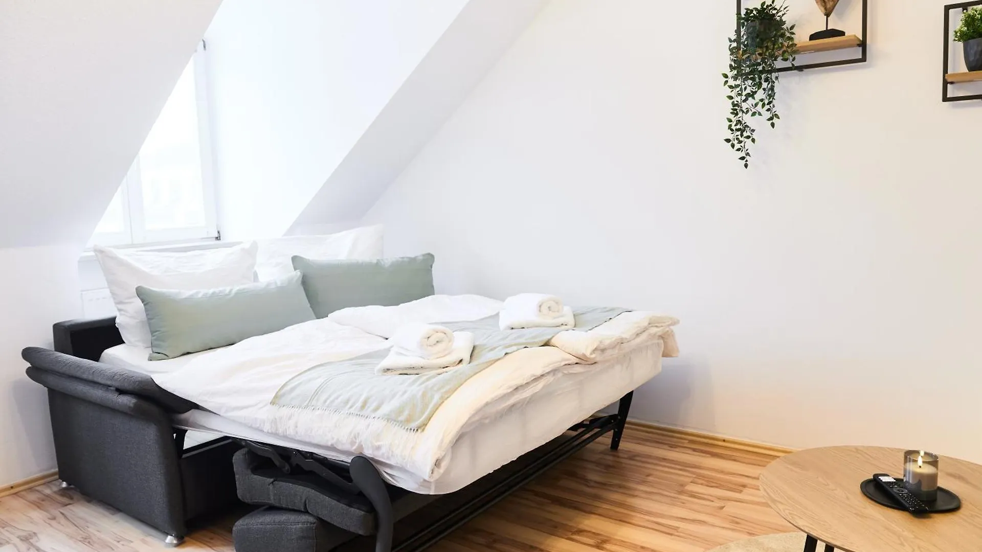 Ma Home - Ferienwohnung In Guenzburg Germany